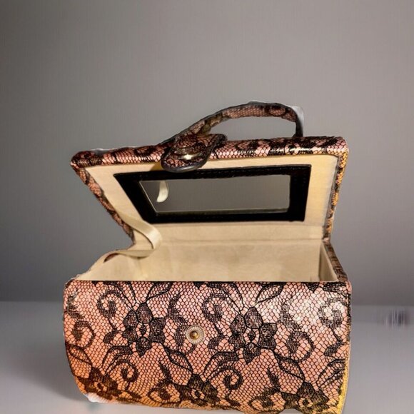 💍 Tuscan Designs Travel Jewelry Case | Pink & Black Lace | Elegant Gift for Her - Picture 6 of 8